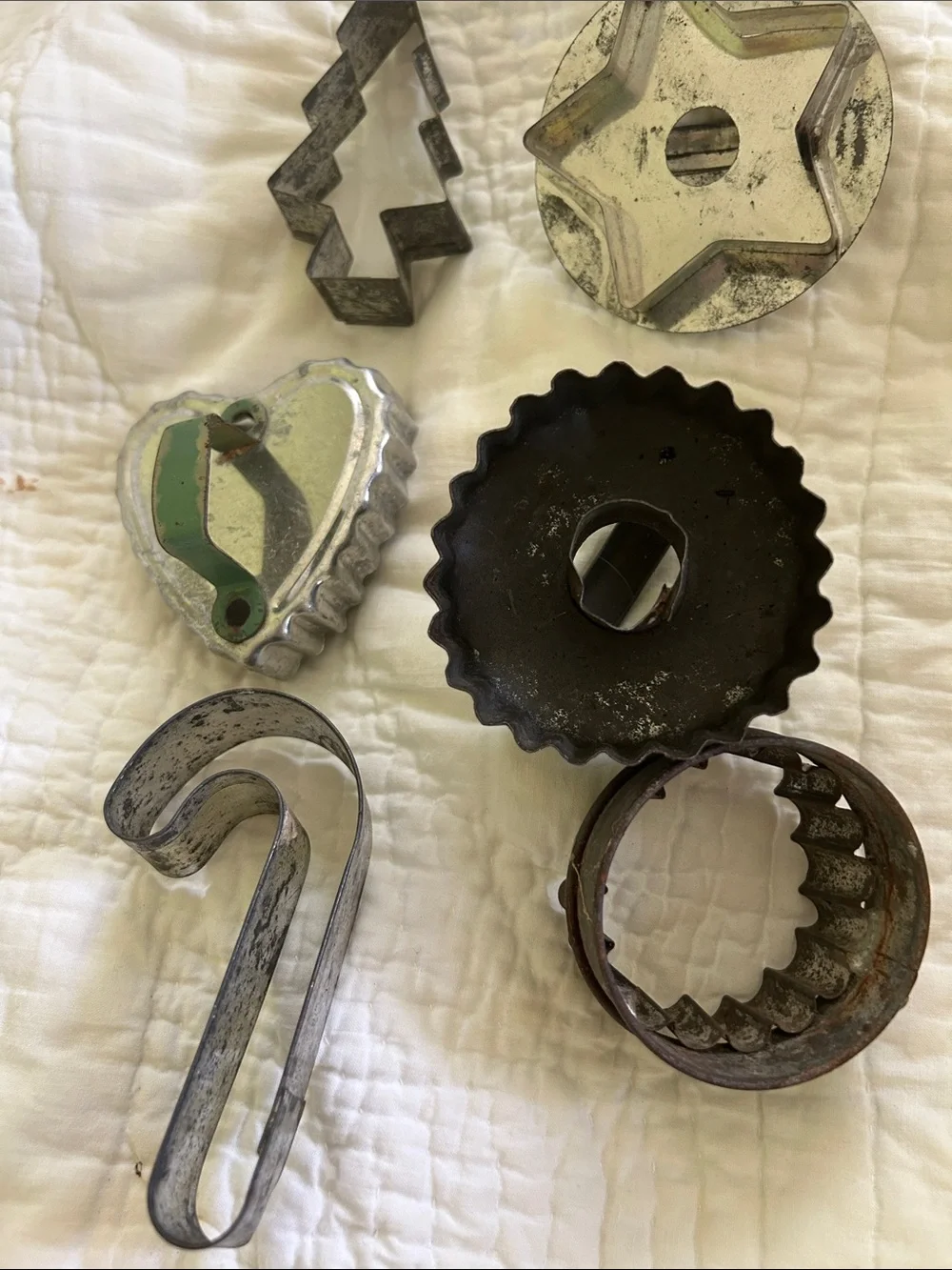 Vintage Metal Cookie Cutter Set - Mixed Shapes in Silver. Green handle.